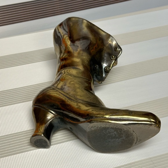 Vintage Gilded Solid Brass Victorian Boot Vase - Picture 7 of 14
